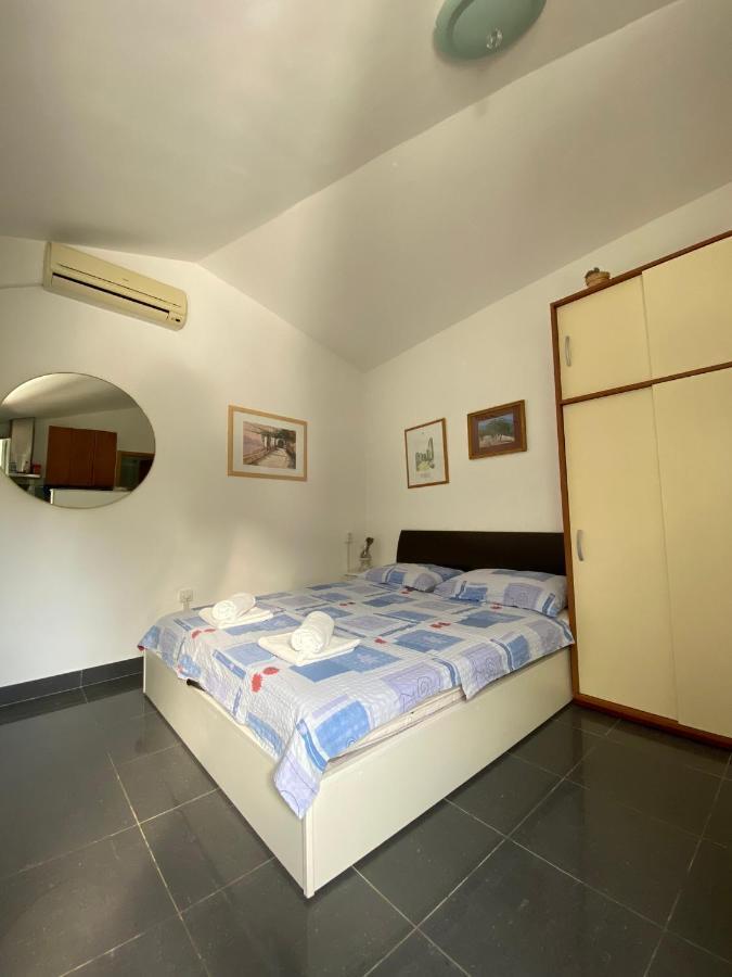אומיסאליי Apartmani Sara מראה חיצוני תמונה
